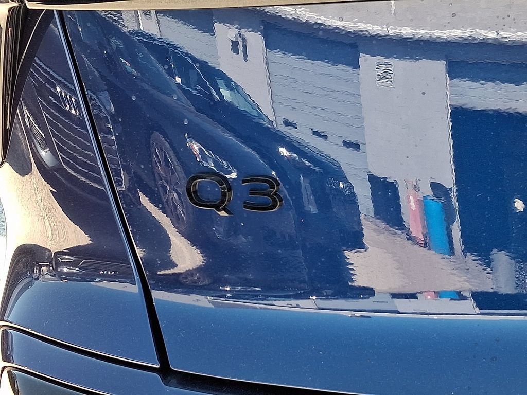 New 2026 Audi Q3 quattro 2.0T AWD/4WD image 14