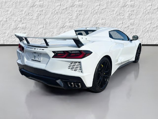 Used 2023 Chevrolet Corvette Stingray Convertible w/ 1LT RWD image 3