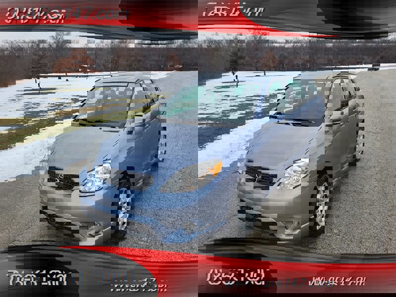 Used 2006 Toyota Matrix XR image 1