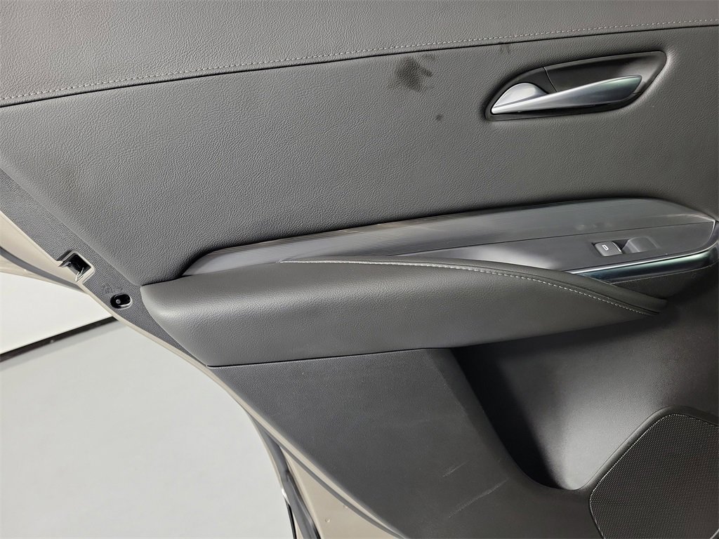 Certified 2025 Cadillac XT4 Premium Luxury image 13