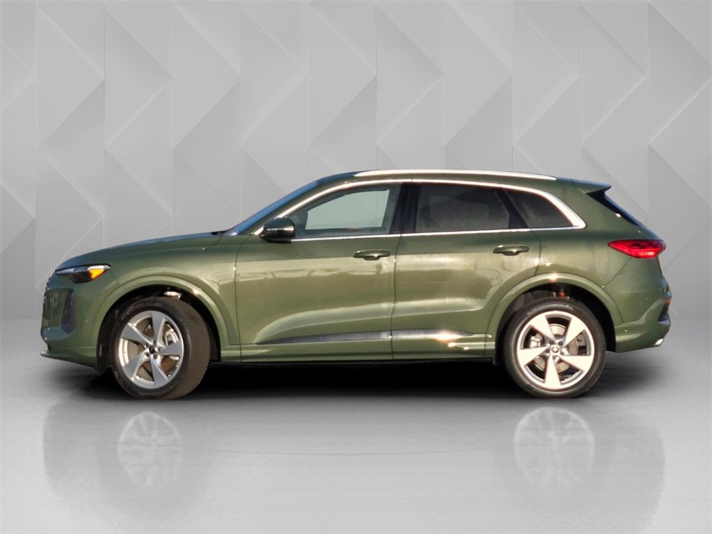 New 2025 Audi Q5 2.0T Premium Plus image 3