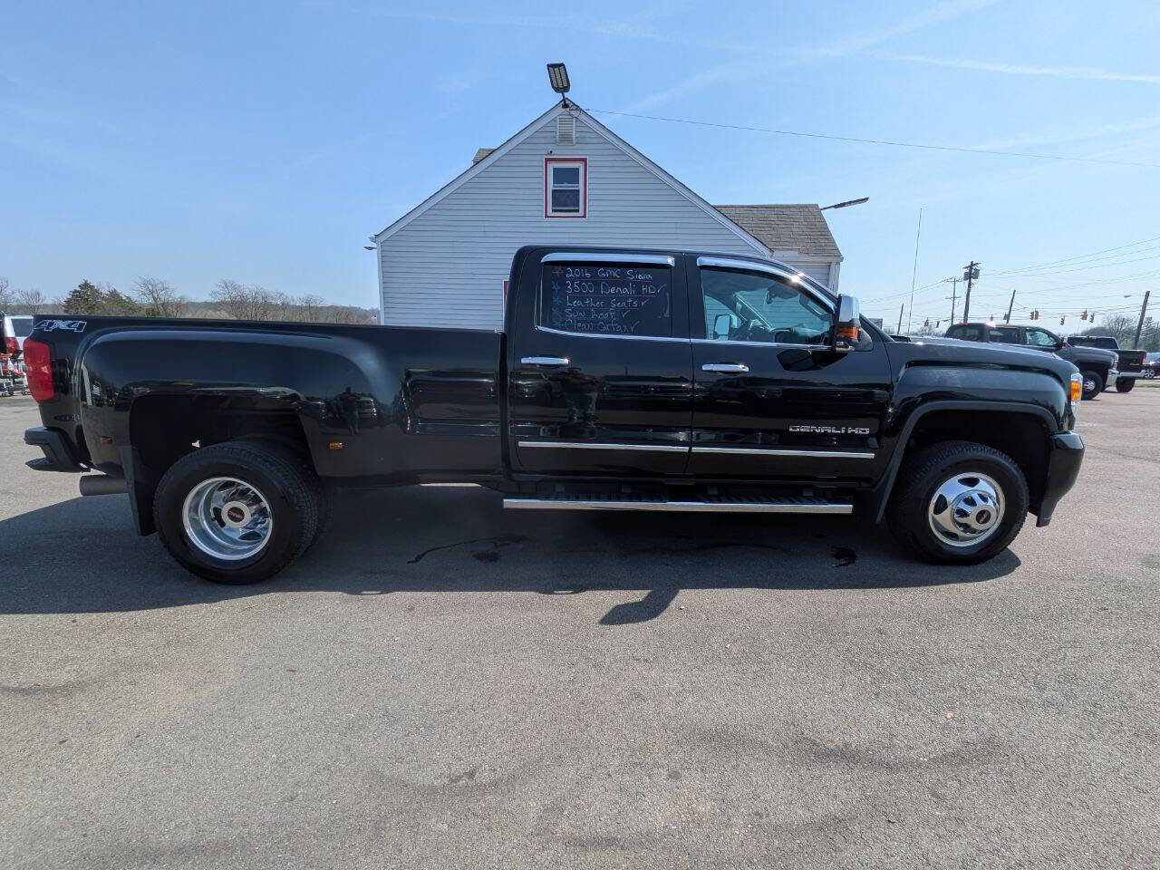 Used 2016 GMC Sierra 3500 Denali image 7