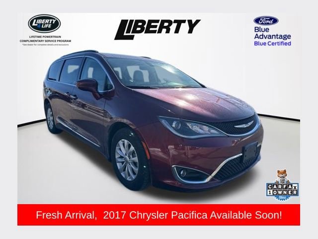 Used 2017 Chrysler Pacifica Touring-L 360° Tour