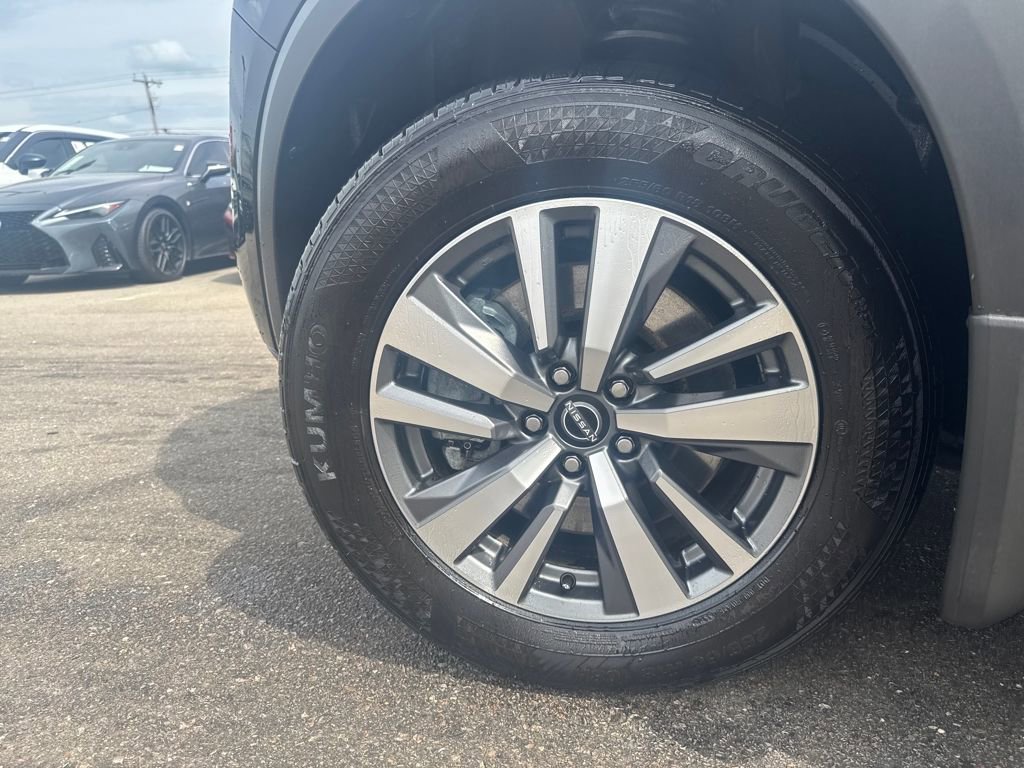 Used 2024 Nissan Pathfinder SL FWD image 29