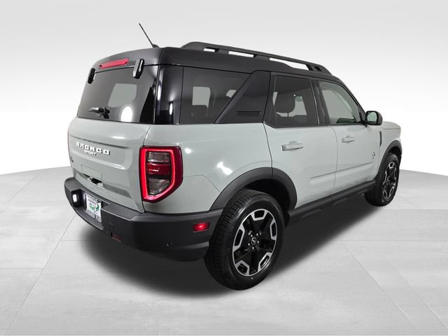 Certified 2022 Ford Bronco Sport Outer Banks w/ Tech Package AWD/4WD image 7