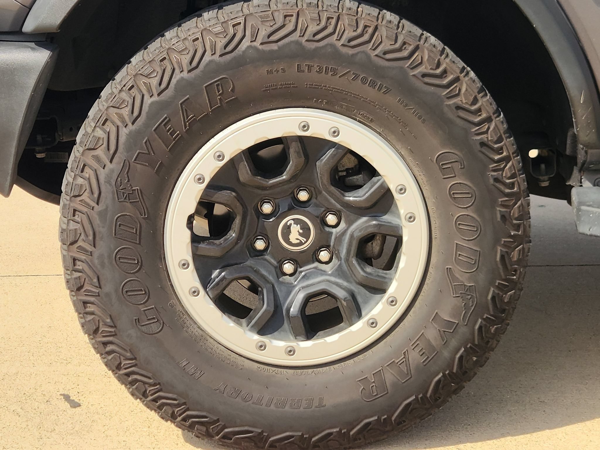 Used 2022 Ford Bronco Big Bend w/ Sasquatch Package AWD/4WD image 11