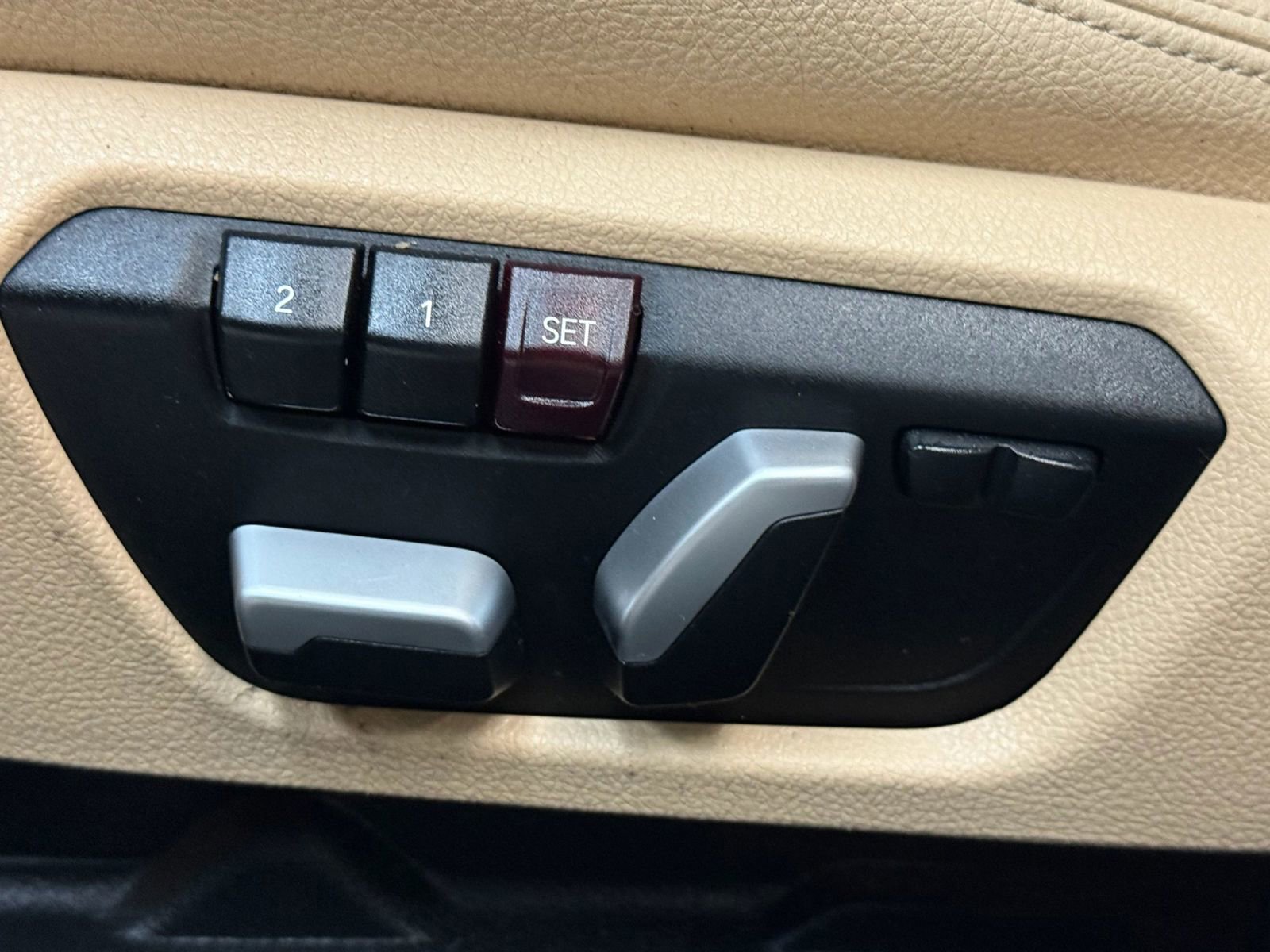 Used 2018 BMW 328d xDrive Sedan image 25