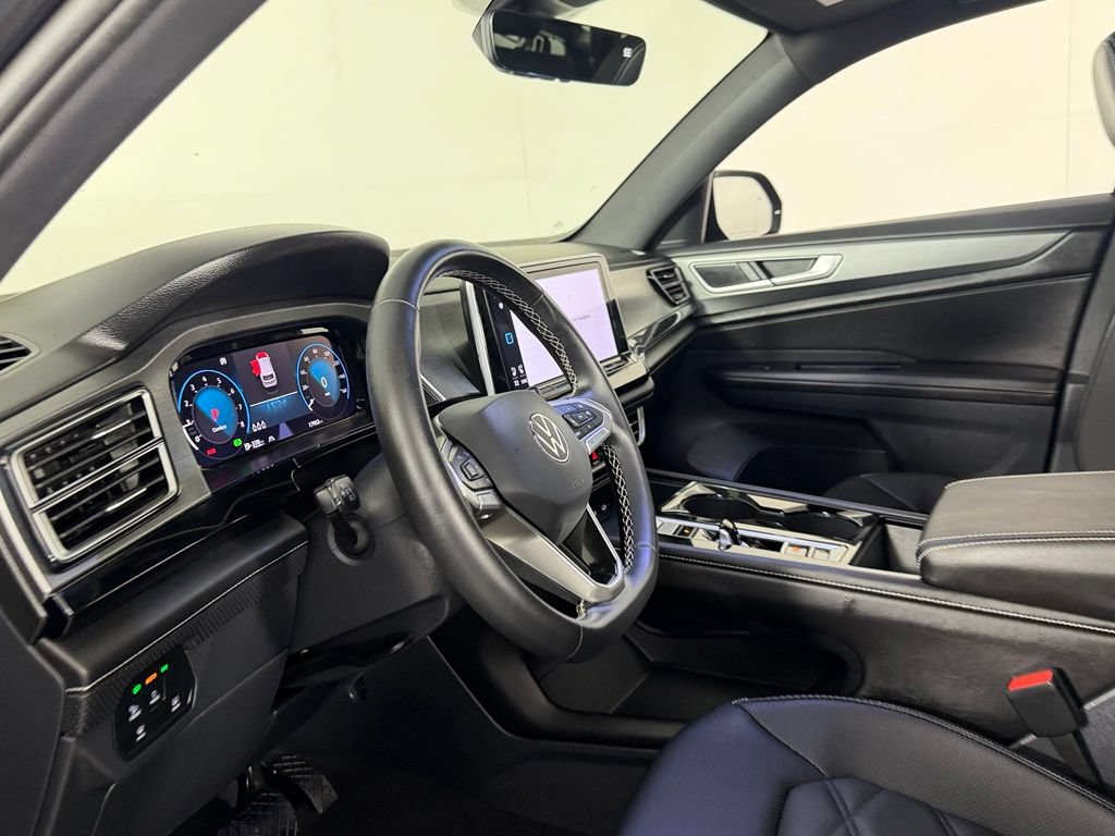 Used 2026 Volkswagen Atlas Cross Sport SE FWD image 18