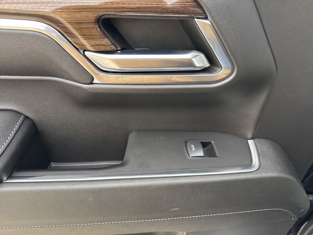 Used 2023 Chevrolet Silverado 1500 LT image 21