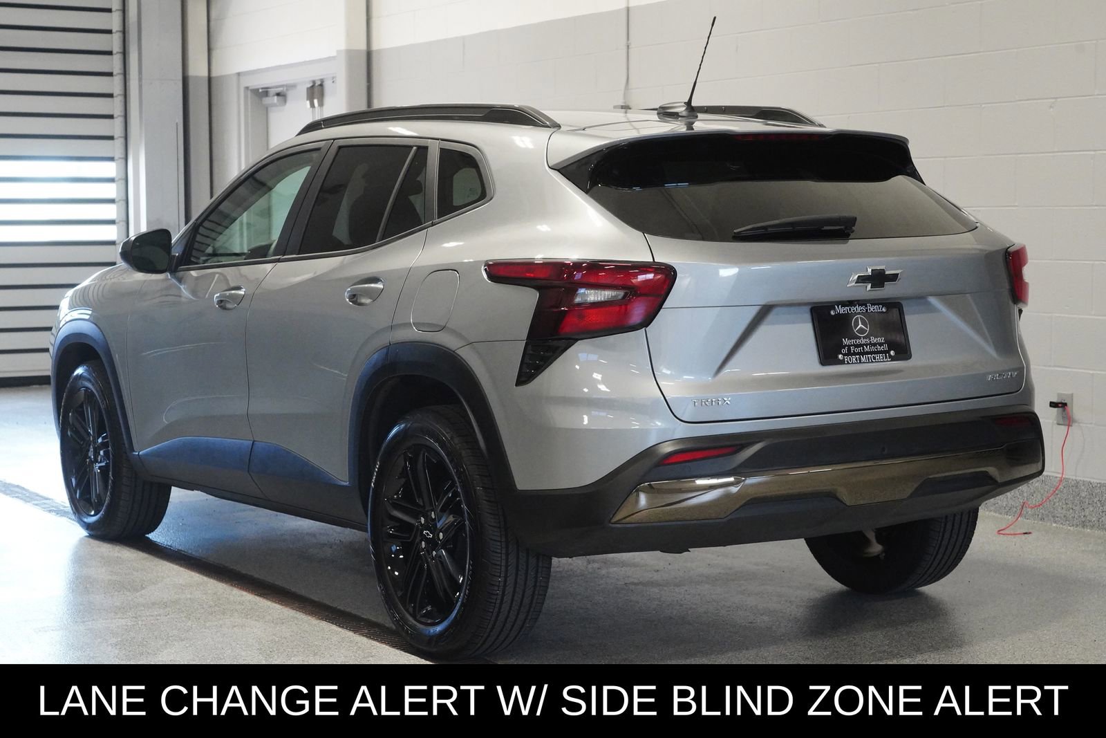 Used 2025 Chevrolet Trax ACTIV w/ Driver Confidence Package image 4