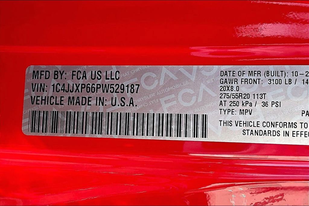 Used 2023 Jeep Wrangler Unlimited Sahara w/ Cold Weather Group image 17