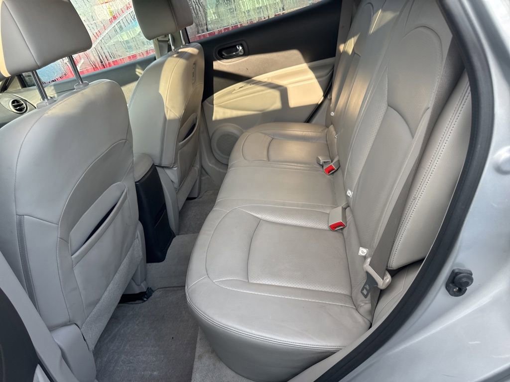 Used 2011 Nissan Rogue SV w/ SL Pkg AWD/4WD image 10