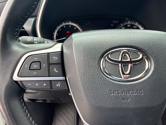 Used 2024 Toyota Highlander XSE AWD/4WD image 38