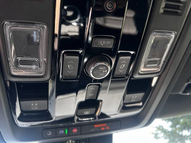 New 2026 Chevrolet Suburban High Country AWD/4WD image 38