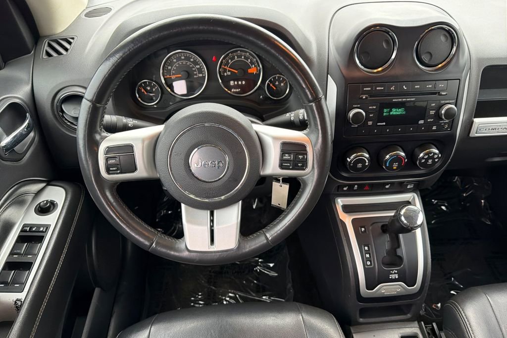 Used 2016 Jeep Compass Latitude image 14