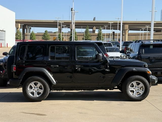Used 2022 Jeep Wrangler Unlimited Sport w/ Sun And Sound Package AWD/4WD image 3