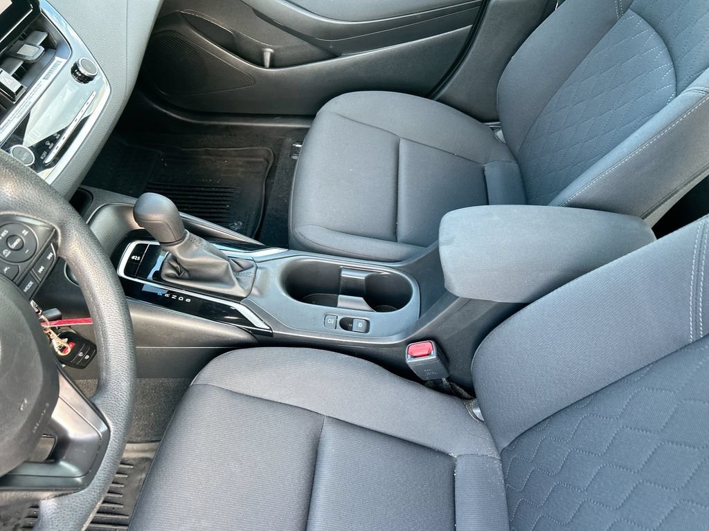 Used 2024 Toyota Corolla LE FWD image 27