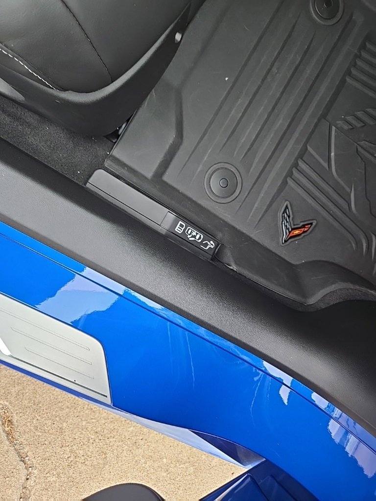 Used 2021 Chevrolet Corvette Stingray Preferred Conv w/ Battery Protection Package image 20