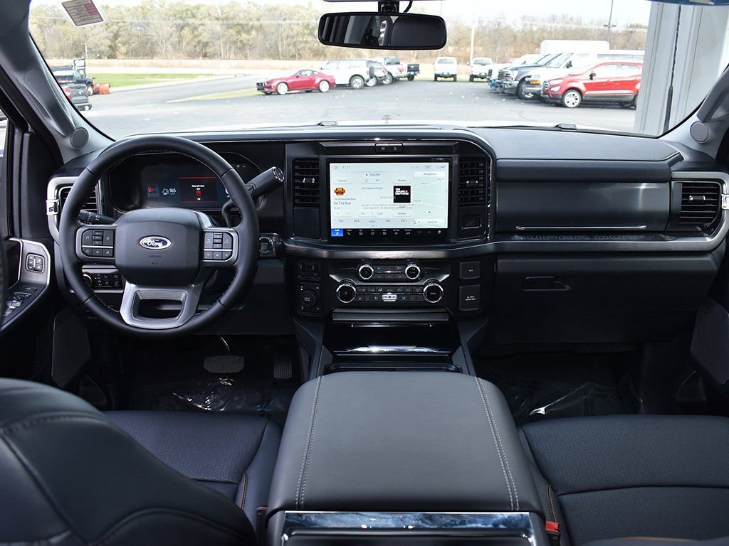 New 2026 Ford F250 Lariat w/ Chrome Package image 4