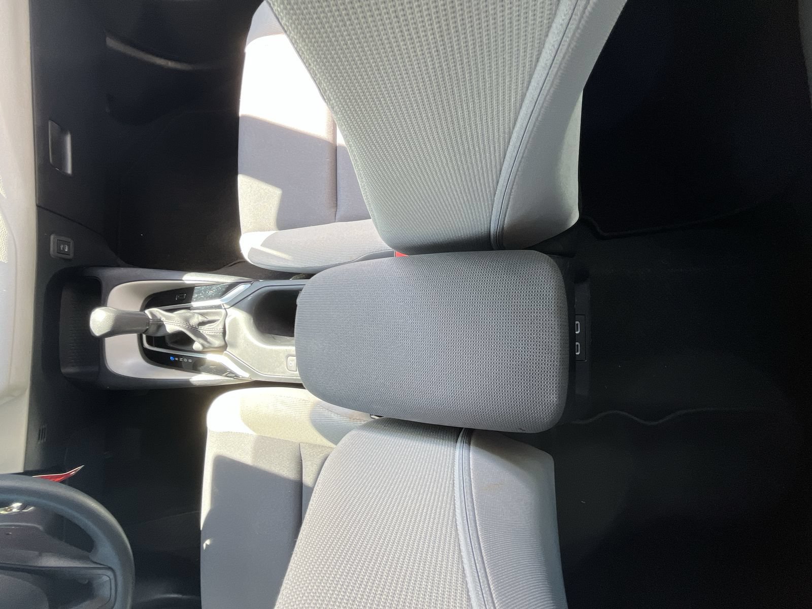 Used 2024 Toyota Corolla LE FWD image 25