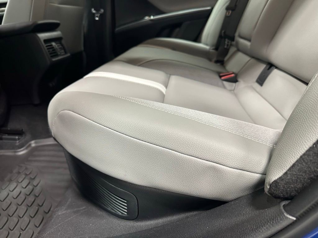 Used 2026 Toyota Camry SE FWD image 45