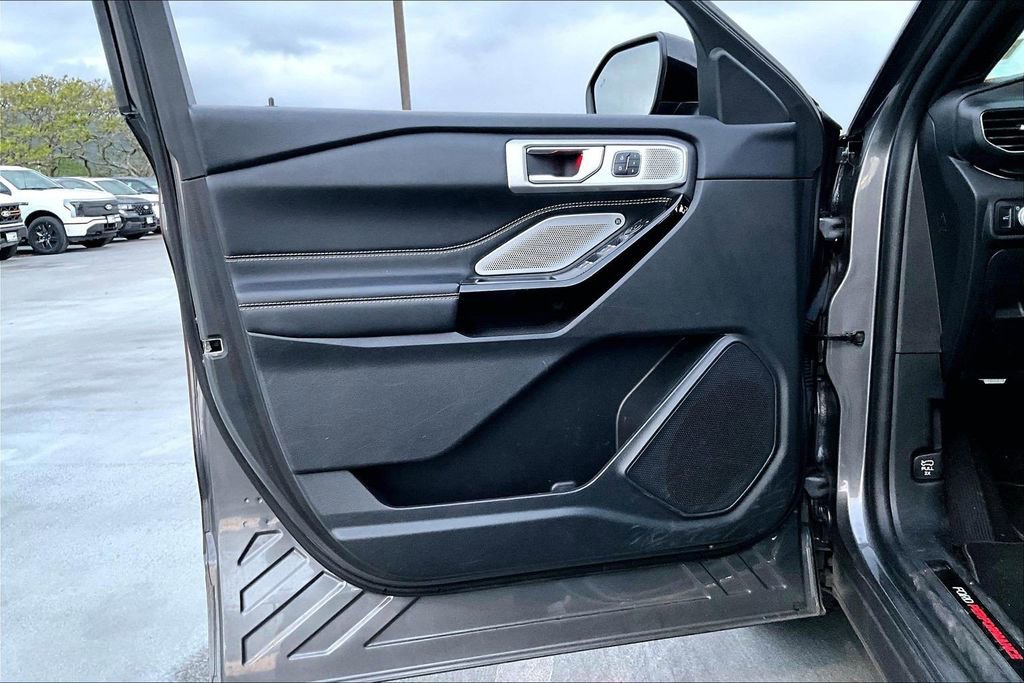 Used 2023 Ford Explorer ST w/ Equipment Group 401A image 18
