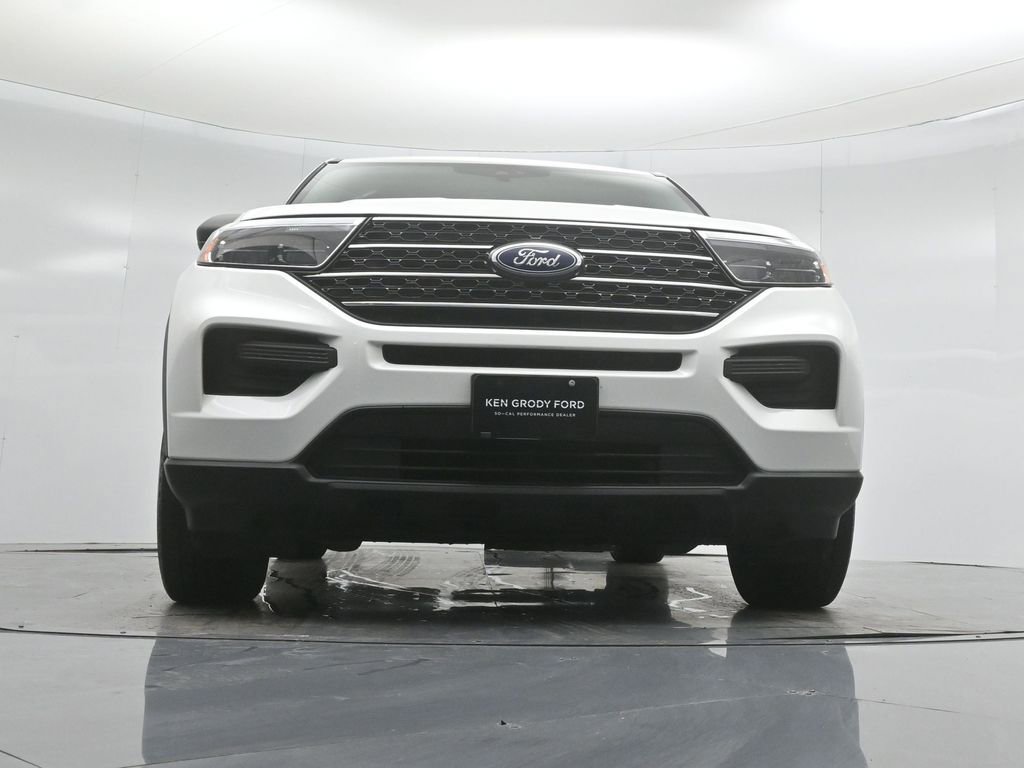 Certified 2024 Ford Explorer XLT RWD image 45