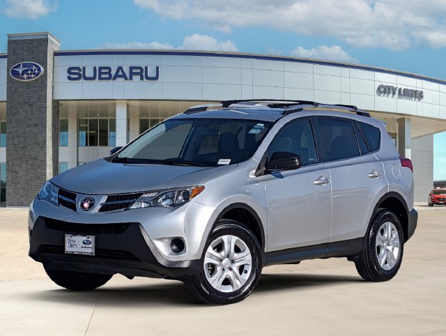 Used 2015 Toyota RAV4 LE FWD image 1
