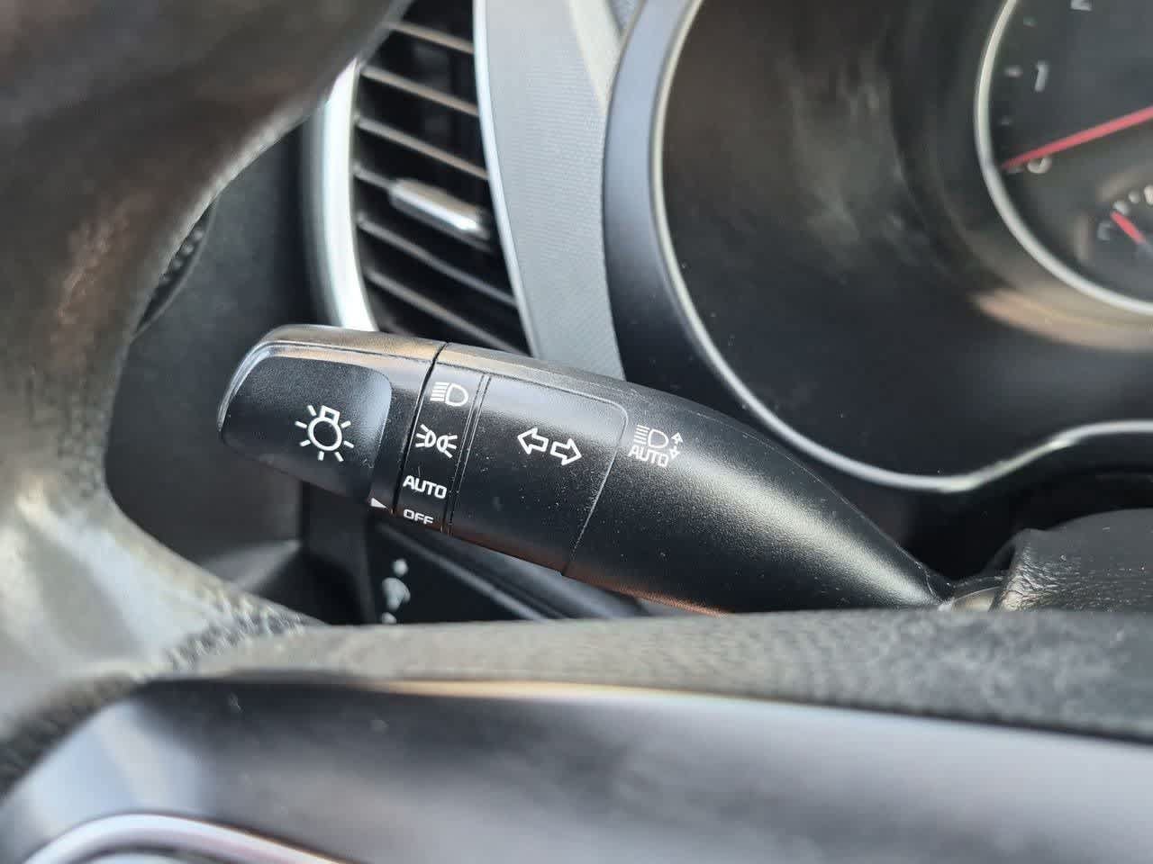 Used 2022 Kia Seltos LX AWD/4WD image 26