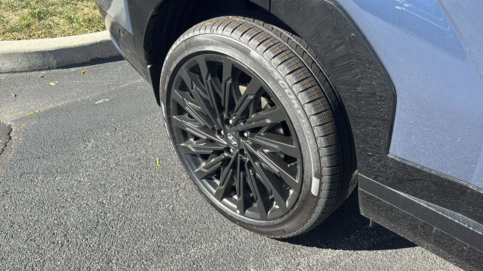 New 2026 Hyundai Santa Fe Calligraphy image 4