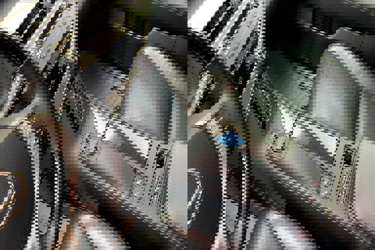 Used 2013 Lexus RX 450h FWD w/ Navigation Pkg image 16