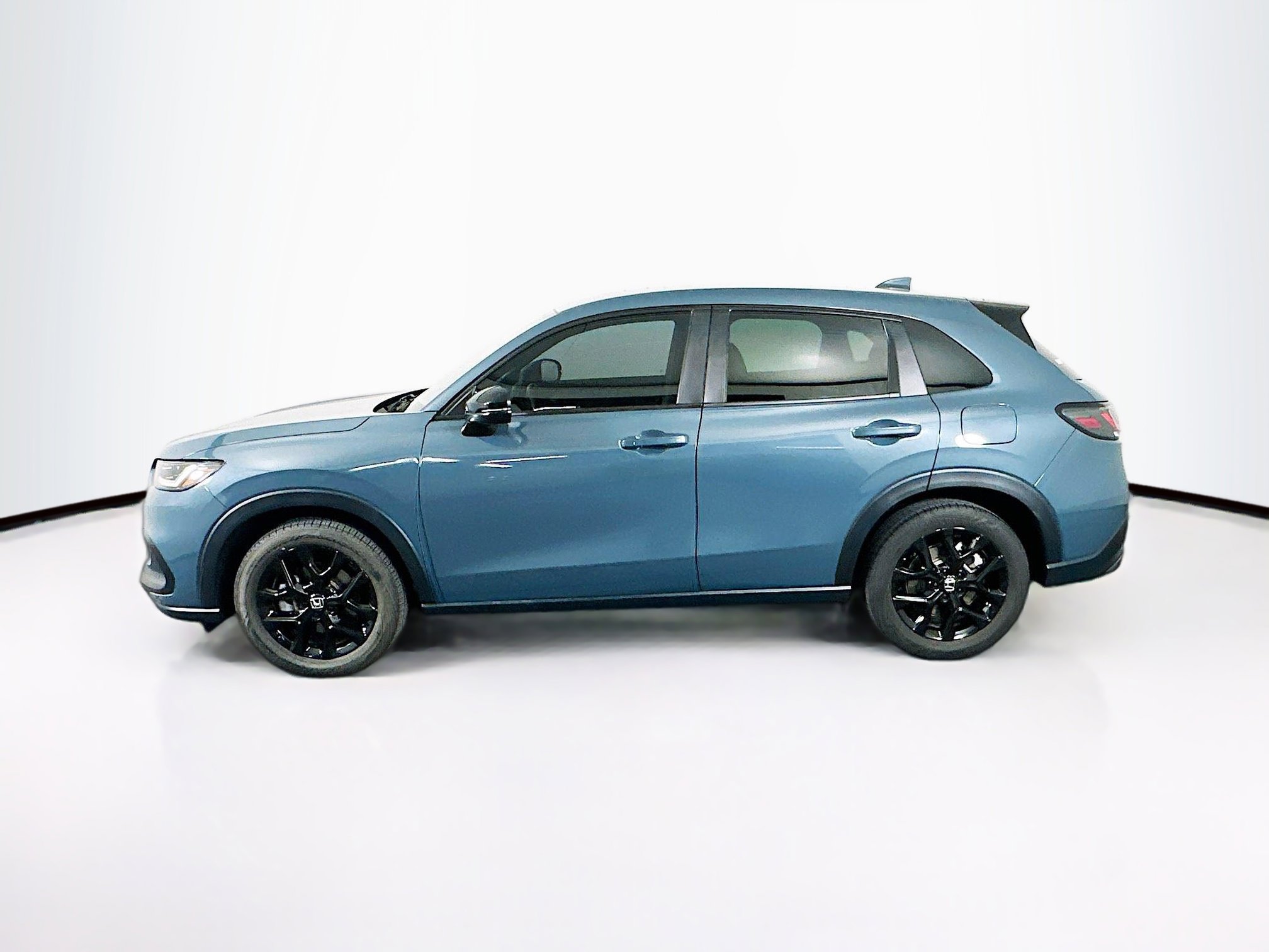 Used 2024 Honda HR-V Sport image 4
