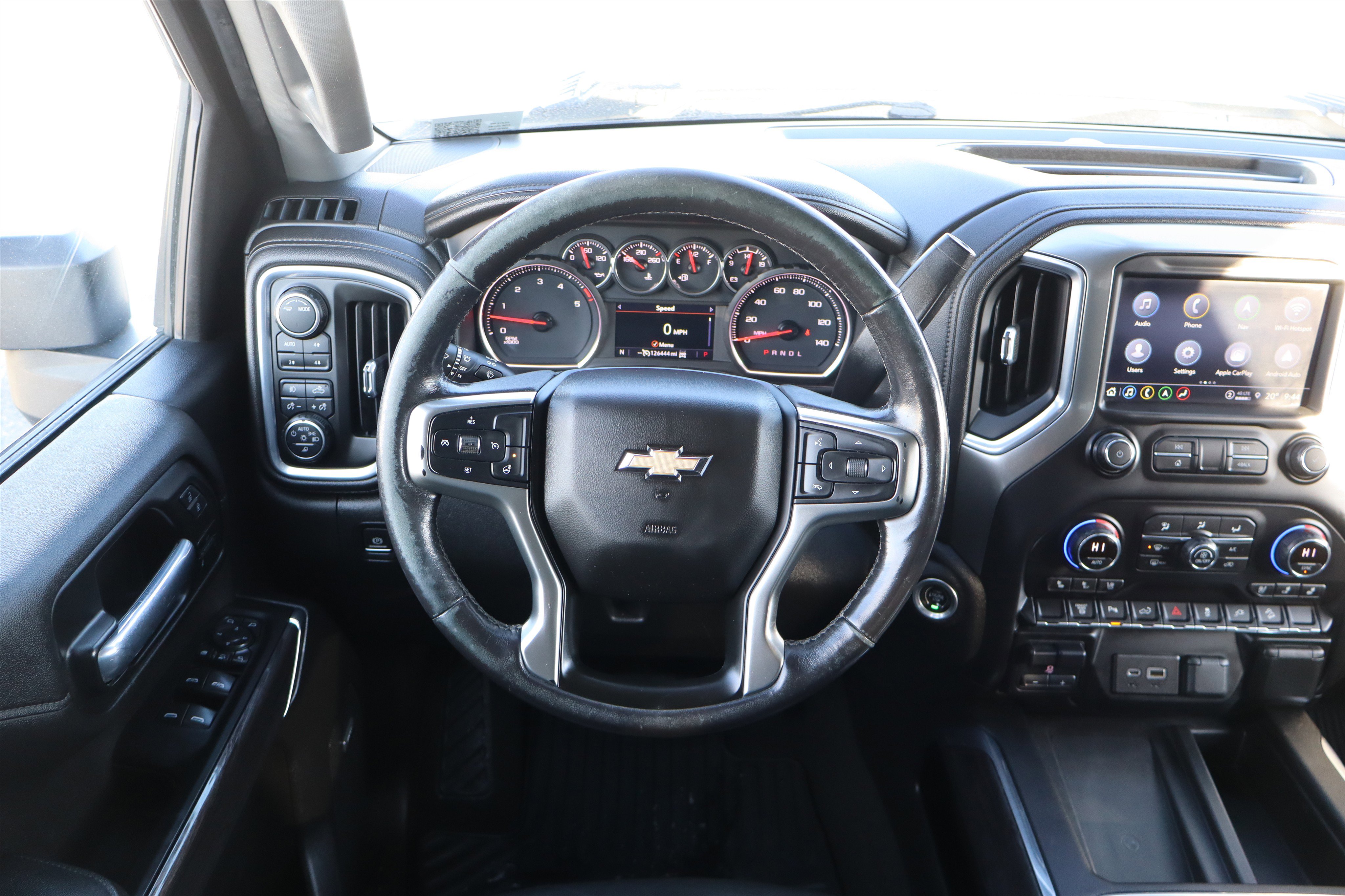Used 2021 Chevrolet Silverado 2500 LTZ w/ LTZ Convenience Package image 17