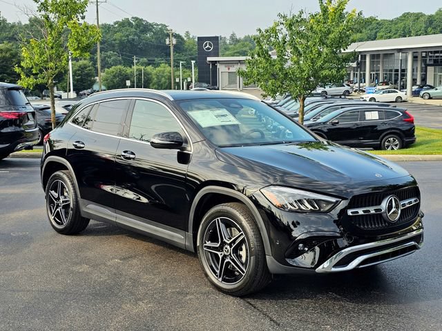 New 2026 Mercedes-Benz GLB 250 4MATIC 360° Tour