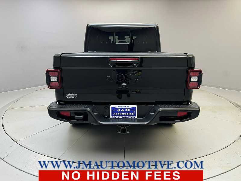Used 2021 Jeep Gladiator Overland image 4