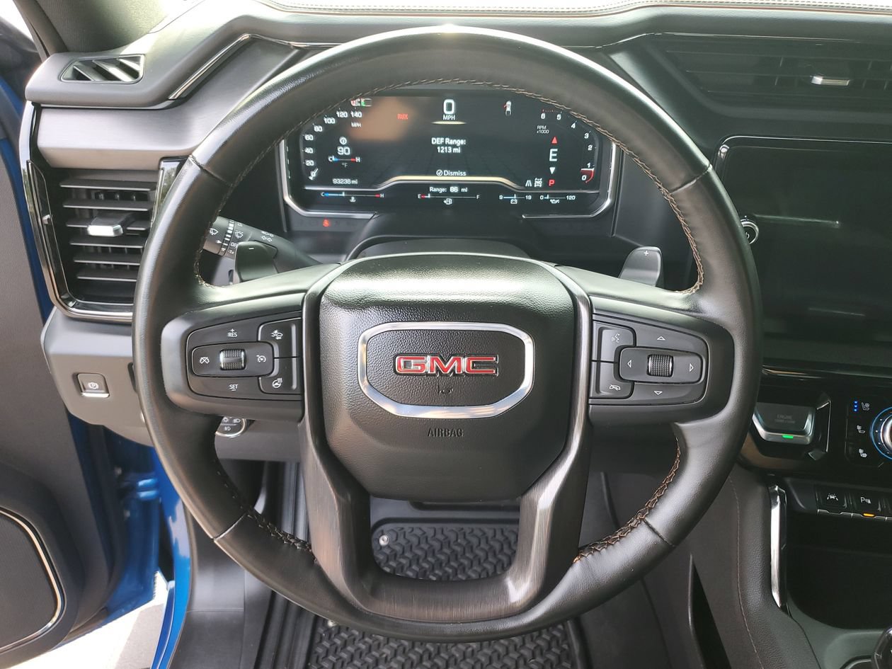 Used 2024 GMC Sierra 1500 AT4 w/ Technology Package AWD/4WD image 21