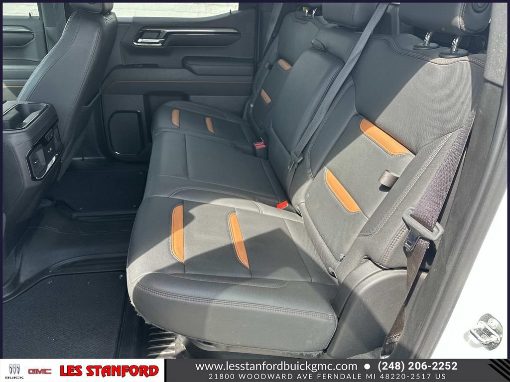 Certified 2023 GMC Sierra 1500 AT4 w/ AT4 Preferred Package AWD/4WD image 13