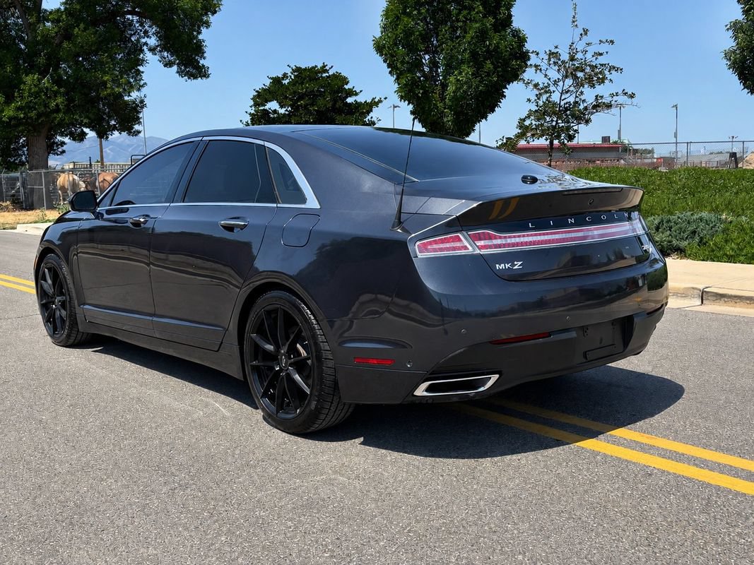 Used 2013 Lincoln MKZ Hybrid FWD image 3