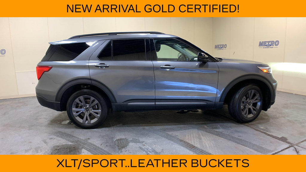 Certified 2023 Ford Explorer XLT w/ Equipment Group 202A AWD/4WD image 2