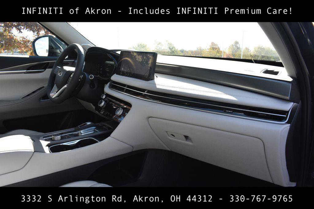 New 2026 INFINITI QX60 Luxe w/ Cargo Package image 16