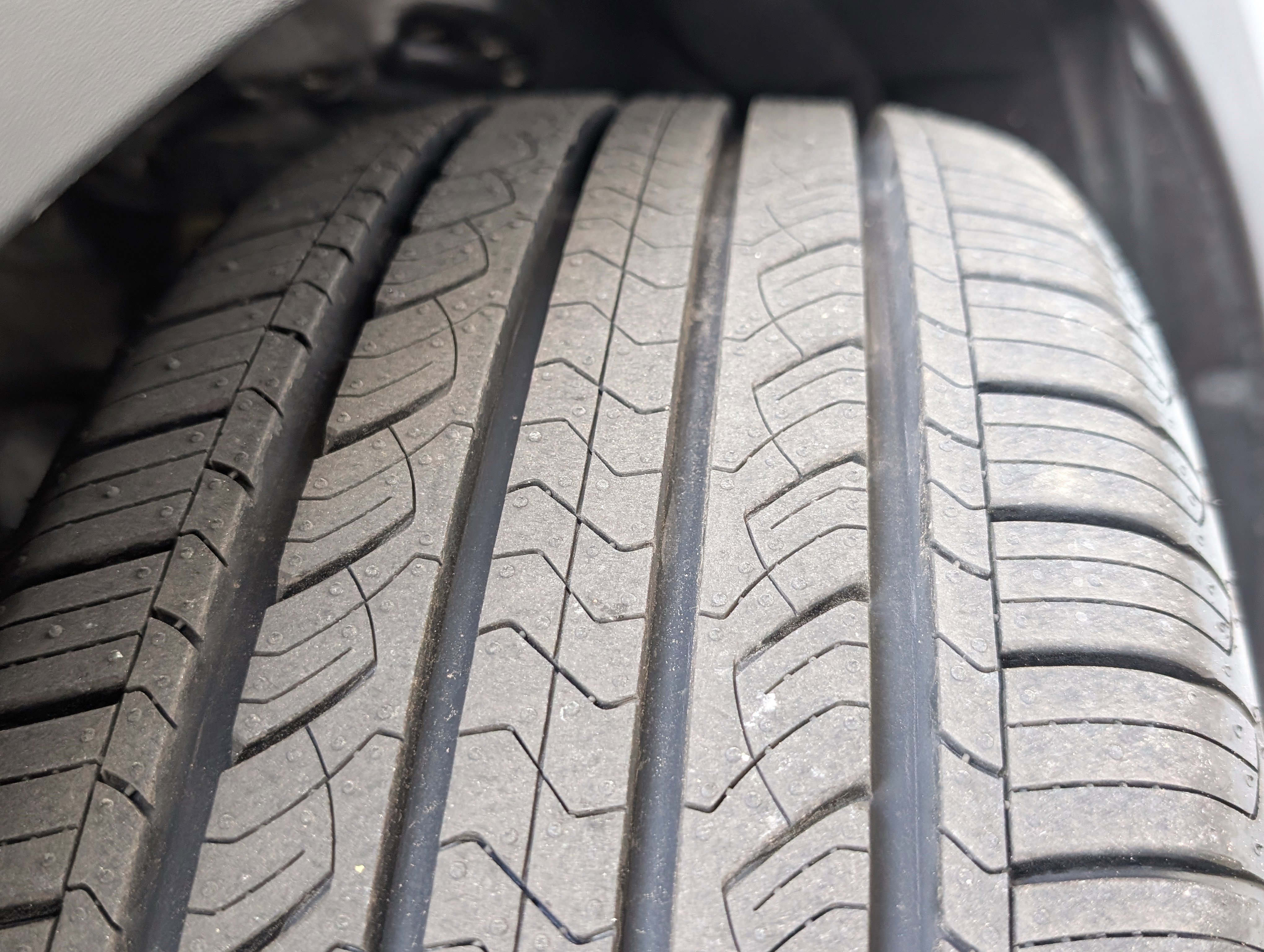 Used 2017 Chevrolet Bolt Premier w/ Driver Confidence II Package image 34