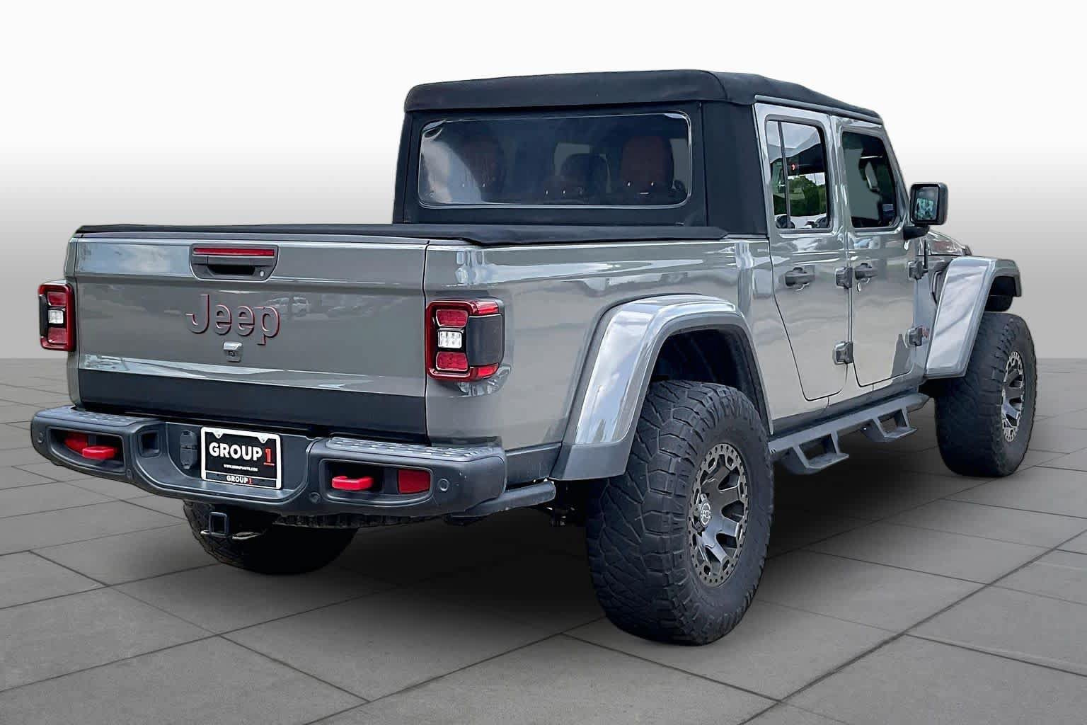 Used 2020 Jeep Gladiator Rubicon AWD/4WD image 13