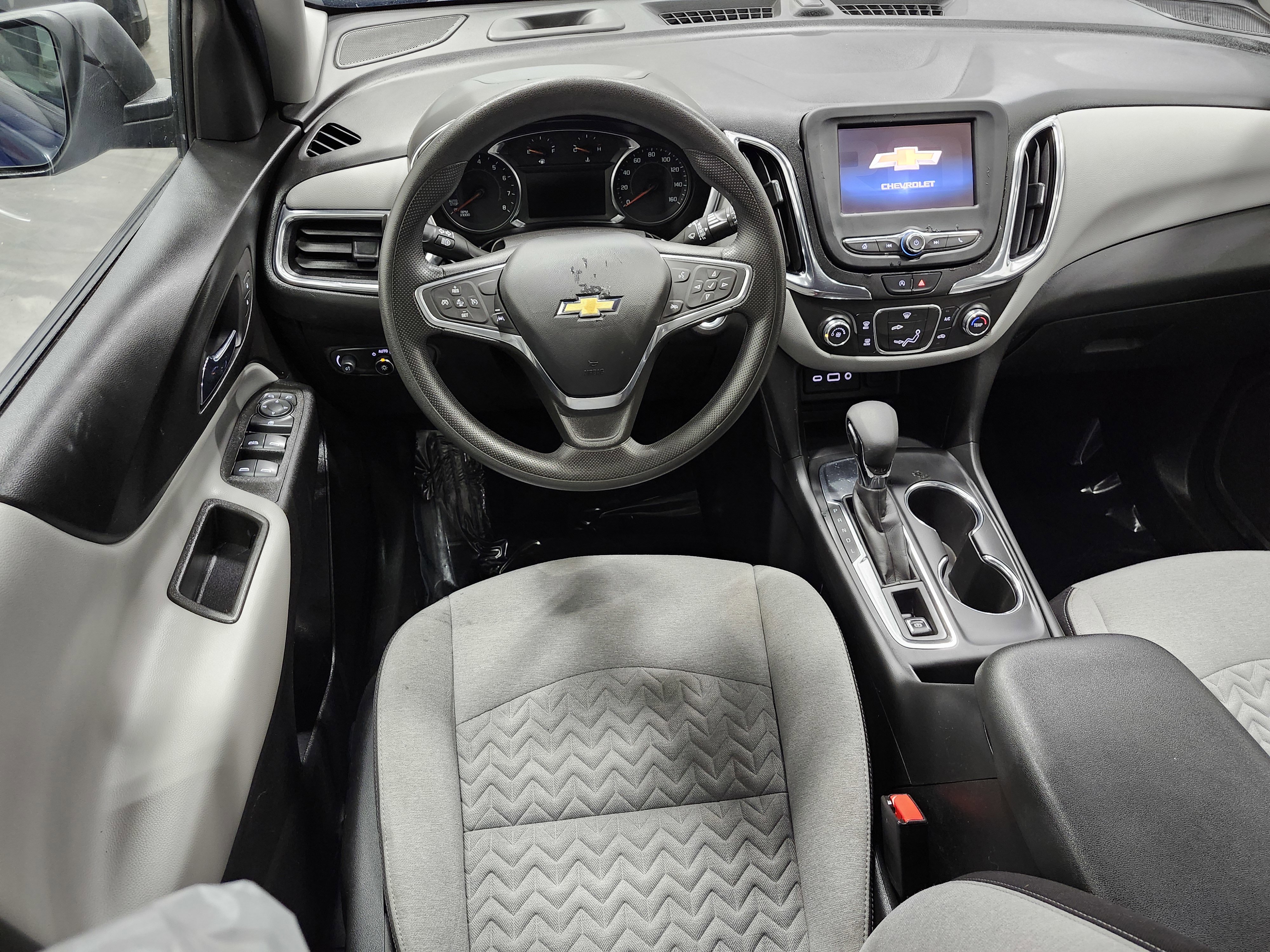 Used 2022 Chevrolet Equinox LS w/ LS Convenience Package image 20