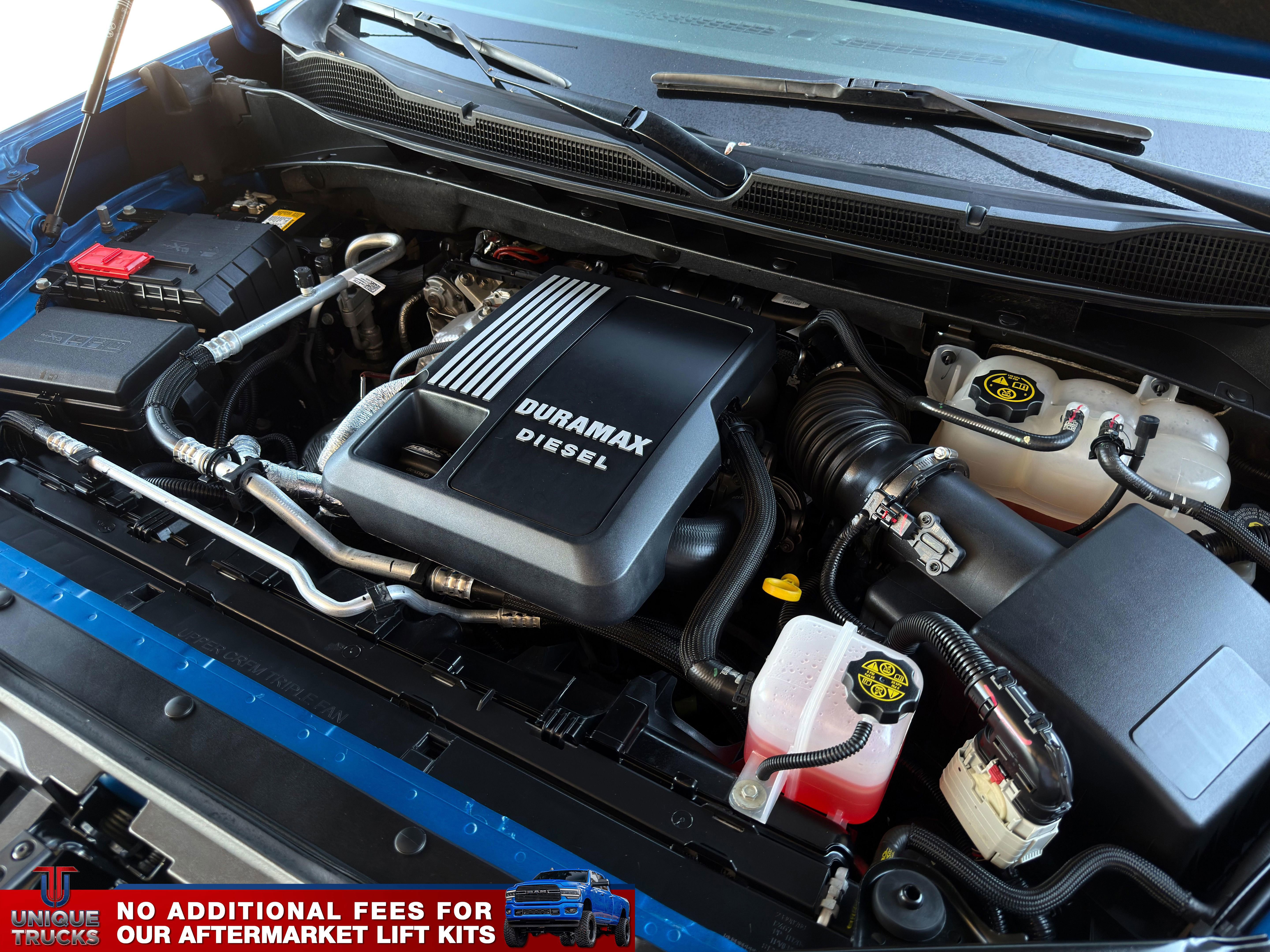 Used 2024 Chevrolet Silverado 1500 ZR2 w/ Technology Package image 13