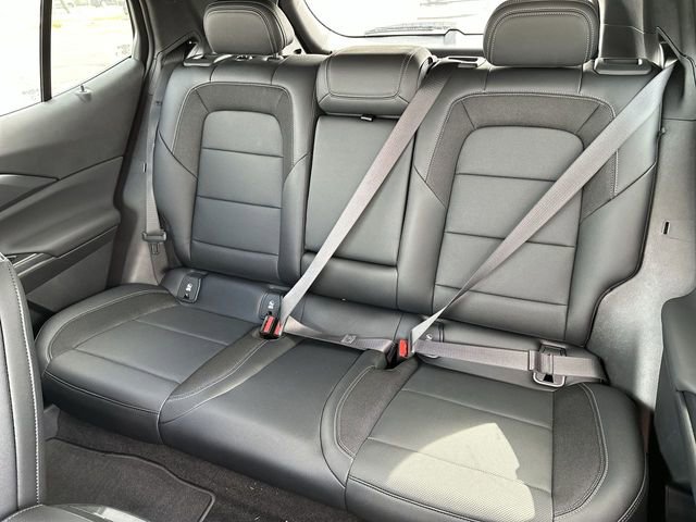 New 2025 Chevrolet Equinox EV LT image 24