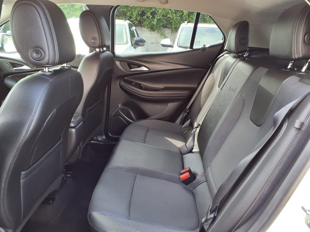 Certified 2024 Buick Encore GX Preferred FWD image 17