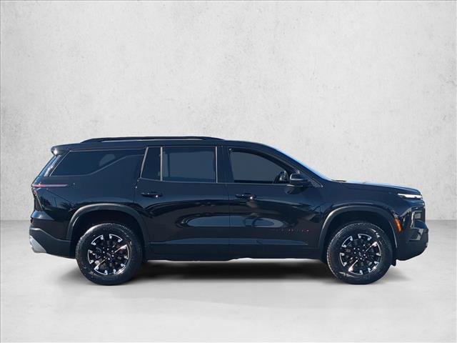 Used 2025 Chevrolet Traverse Z71 AWD/4WD image 4