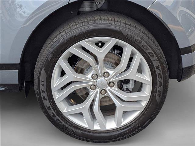 Used 2023 Land Rover Range Rover Evoque R-Dynamic SE image 24