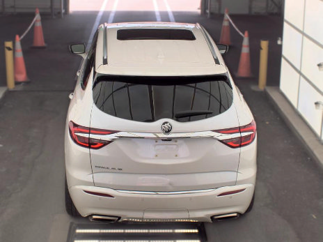 Used 2021 Buick Enclave Avenir w/ Avenir Technology Package FWD image 5