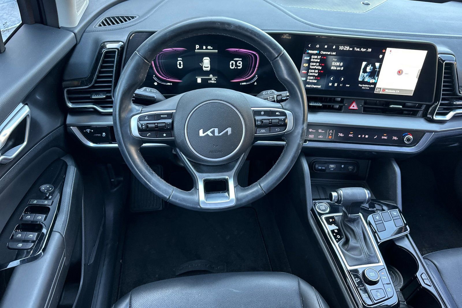 Used 2024 Kia Sportage EX FWD image 11